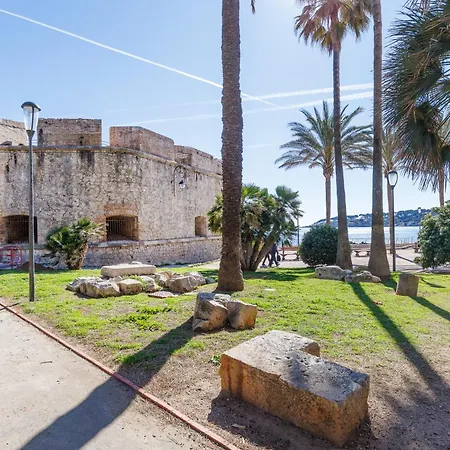 Superbe Avec Terrasse Et Parking *