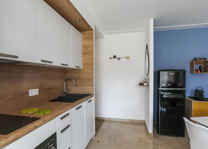 Cocon Lumineux Entre Vieille Et Антиб